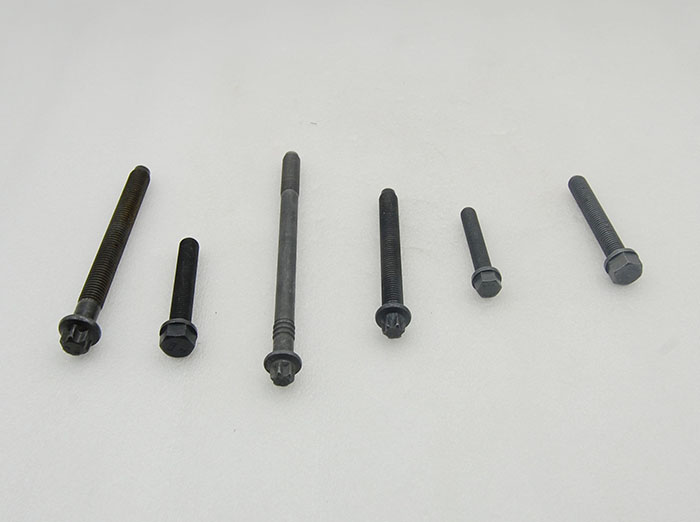 Deutz 1013 connecting rod bolt cylinder head bolt