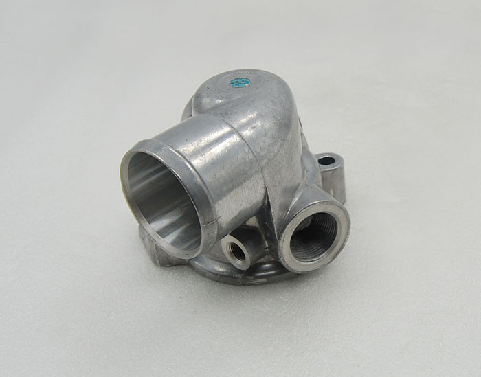 道依茨1013节温器总成（小）