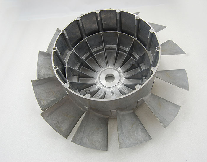 道依茨1013风扇叶