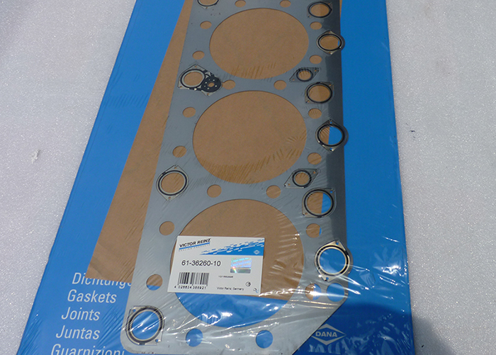 二手发动机配件