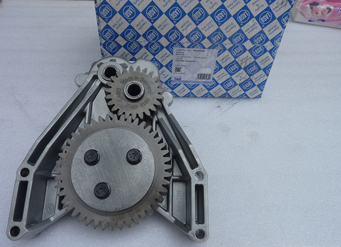 二手发动机配件