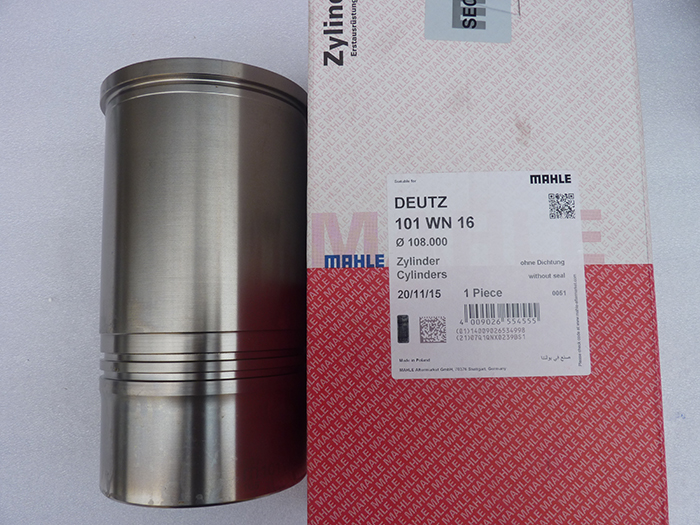 二手发动机配件