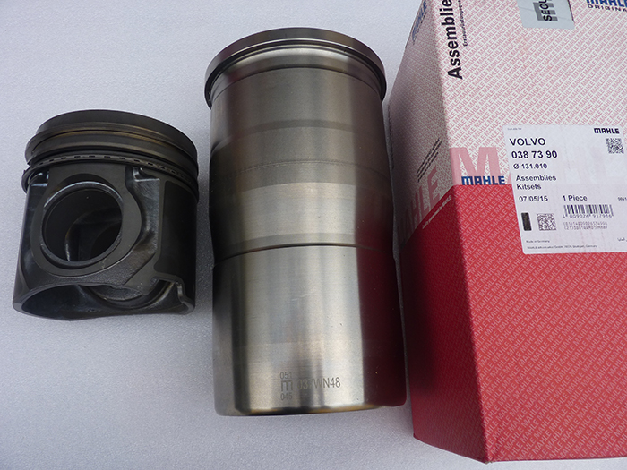 二手发动机配件